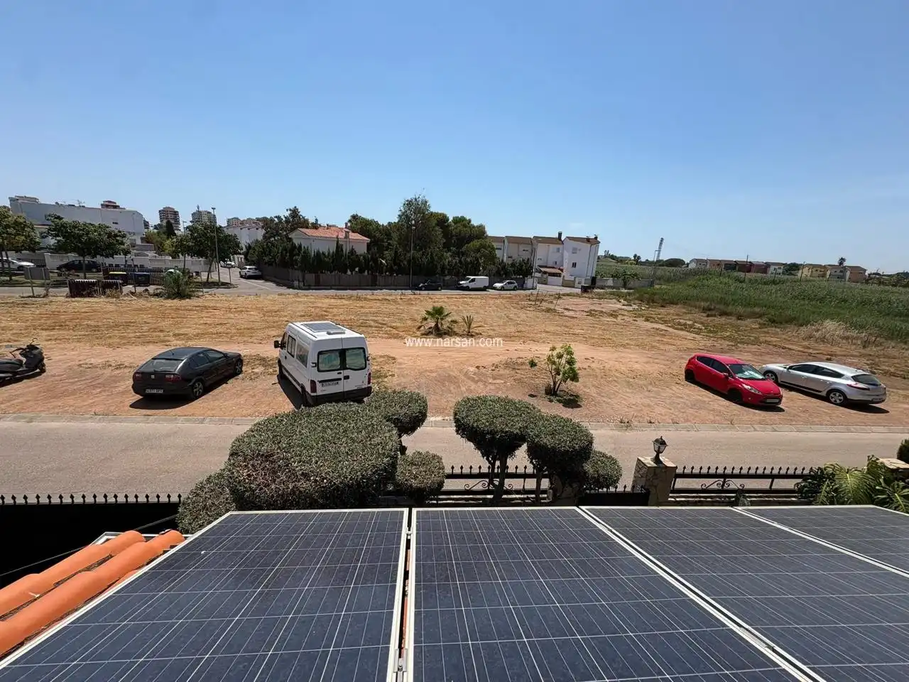 Casa adosada en venda en Benicasim / Benicàssim amb Aire condicionat, Jardí privat i Terrassa