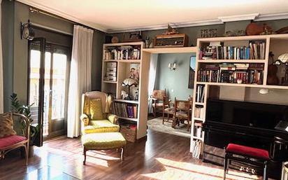 Wohnzimmer von Wohnung zum verkauf in  Madrid Capital mit Klimaanlage und Balkon