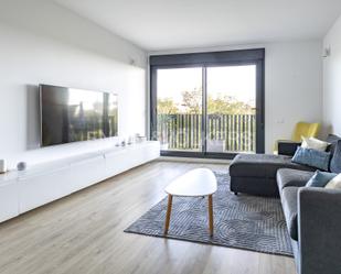 Living room of Apartment for sale in Sant Adrià de Besòs  with Air Conditioner, Heating and Parquet flooring