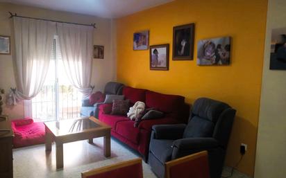 Living room of Flat for sale in Dos Hermanas  with Air Conditioner