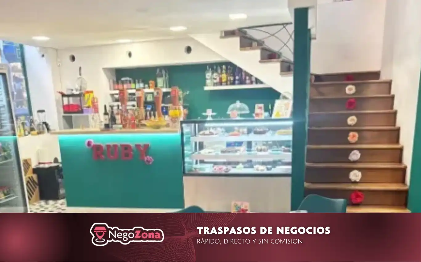 Local comercial en traspàs a Carrer Antoni Rubí 3