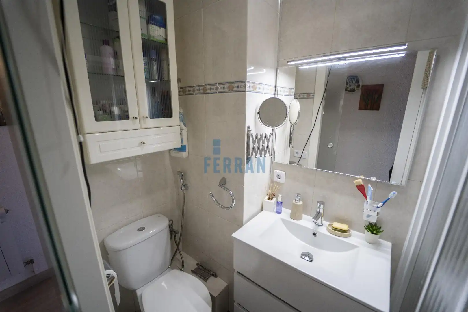 Baño de Piso en venta en Cerdanyola del Vallès con Aire acondicionado, Calefacción y Parquet