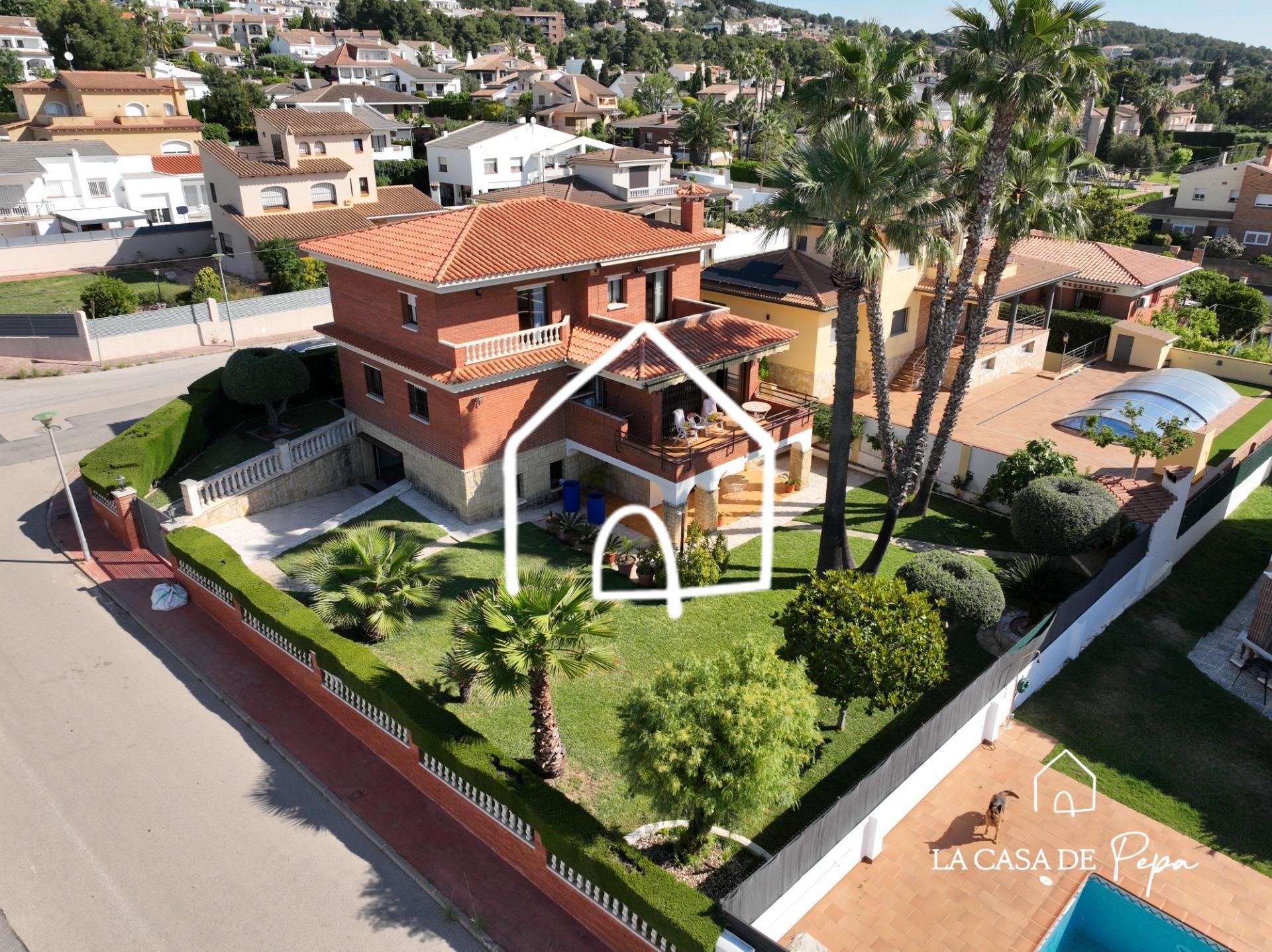 Exterior view of House or chalet for sale in El Vendrell  with Private garden, Storage room and Balcony