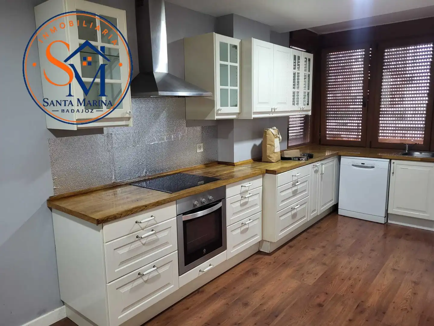 Piso con ascensor en venta en Santa Marina, imagen 4