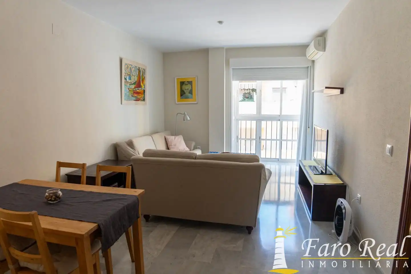 Living room of Flat for sale in Sanlúcar de Barrameda  with Air Conditioner
