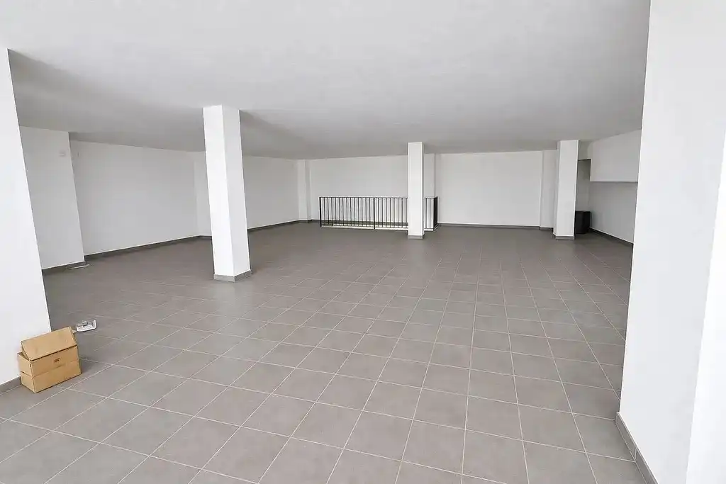 Geschaftsraum zur Miete in Badalona