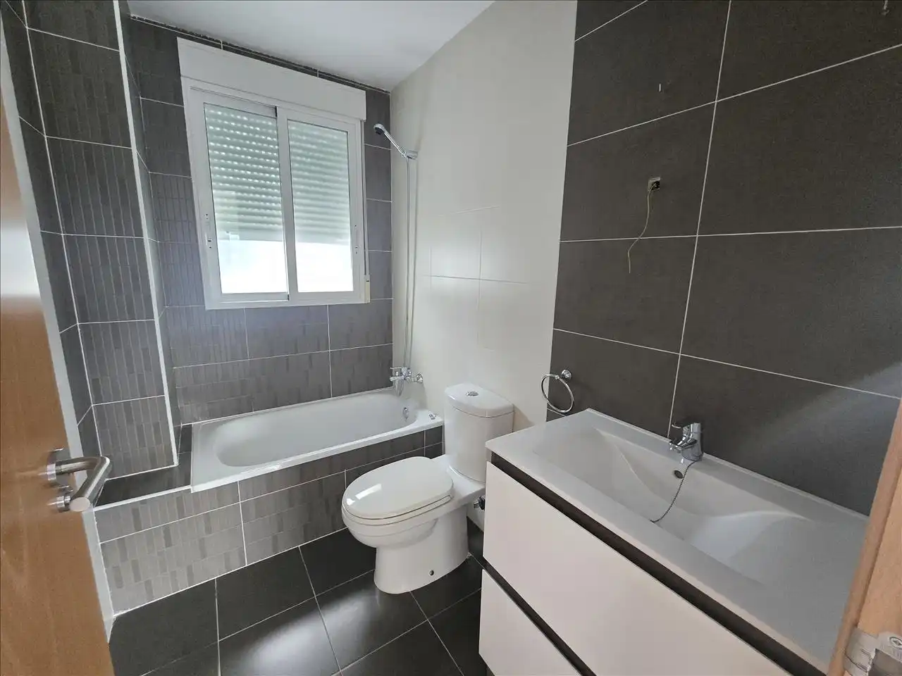 Baño de Piso en venta en Real con Terraza y Balcón