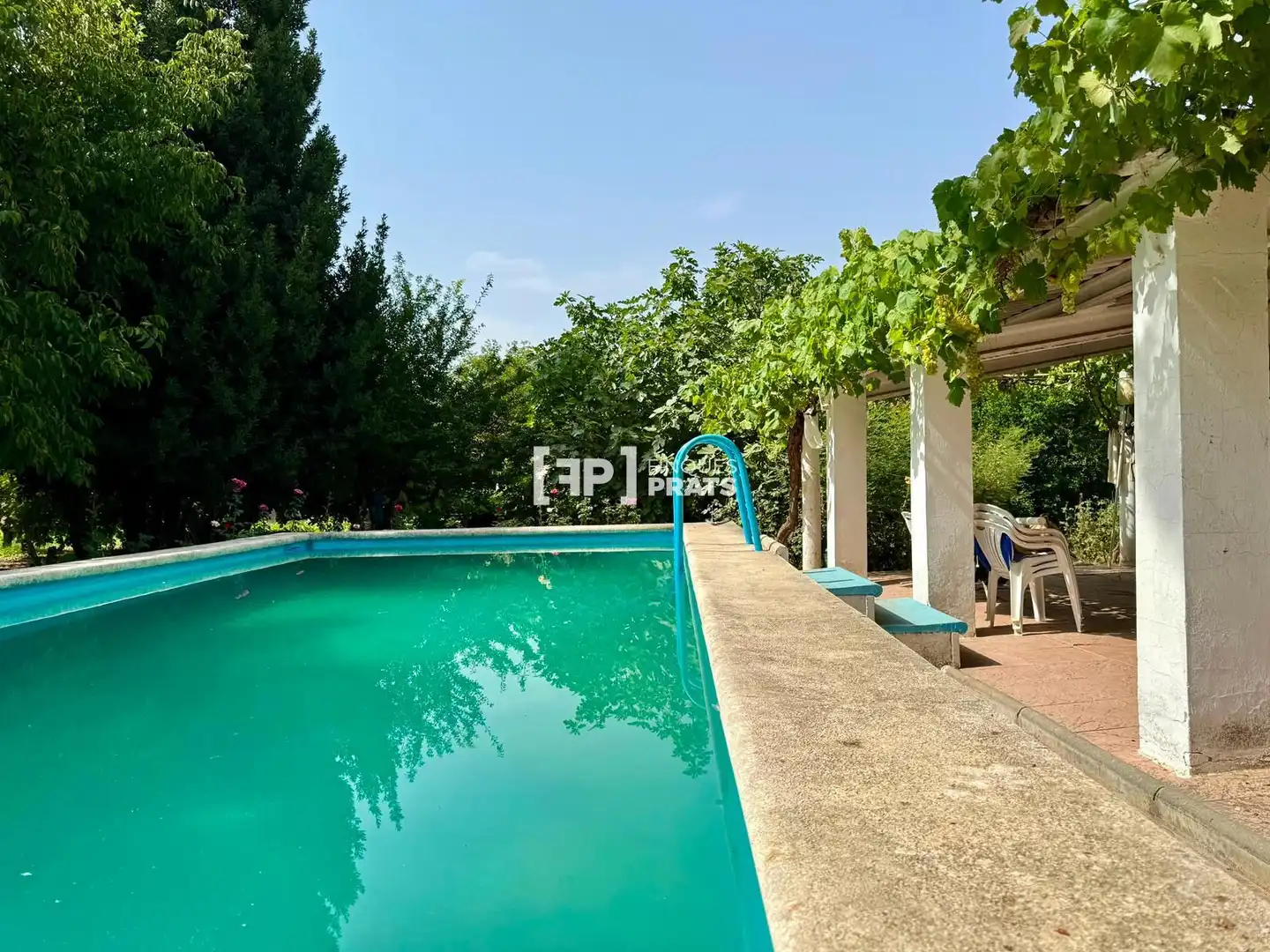 Casa amb piscina en venda a bassa torra