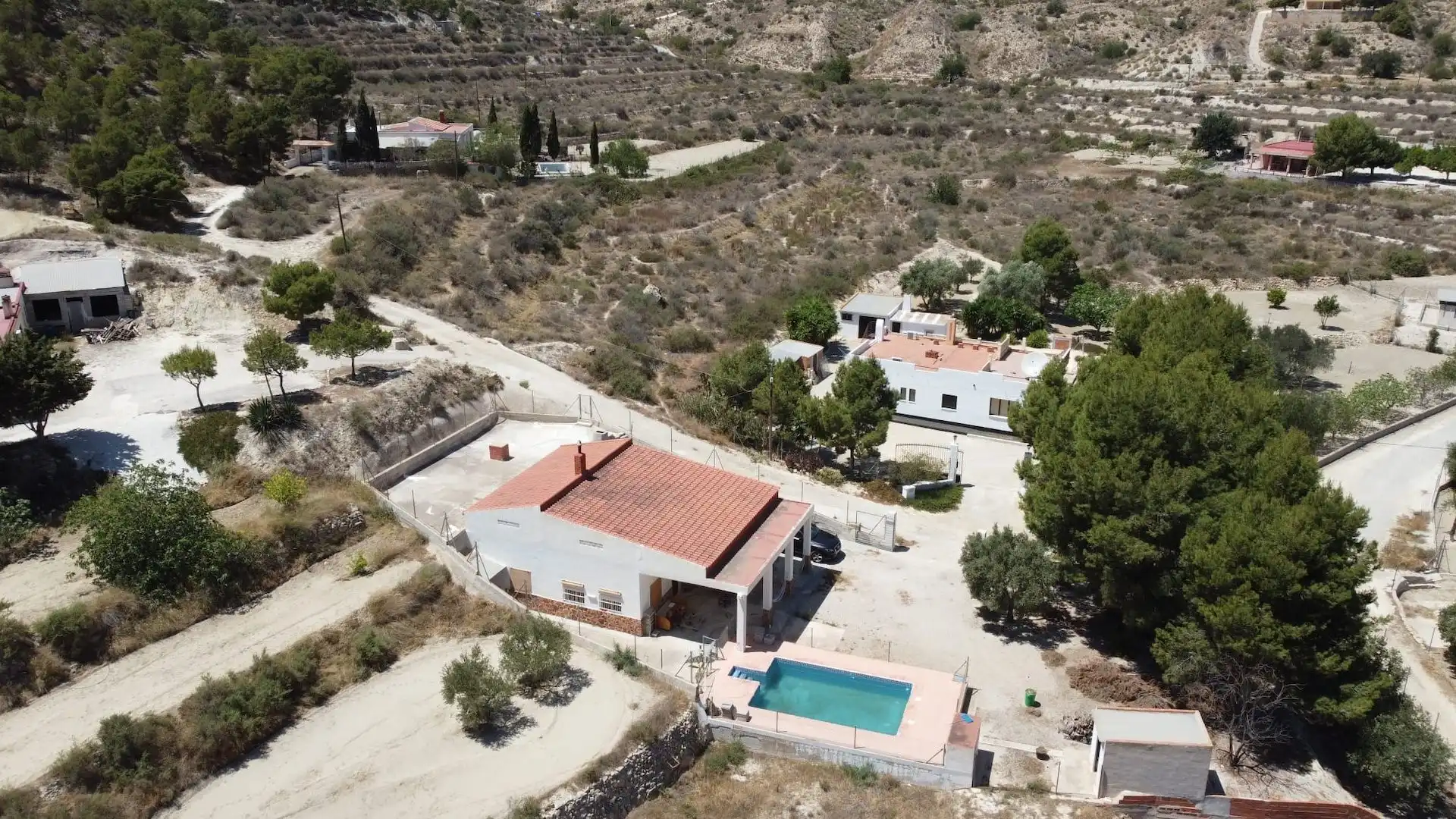 Landhaus mit Pool zum Verkauf in N/A