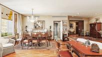 Dining room of Apartment for sale in  Barcelona Capital  with Air Conditioner, Parquet flooring and Storage room