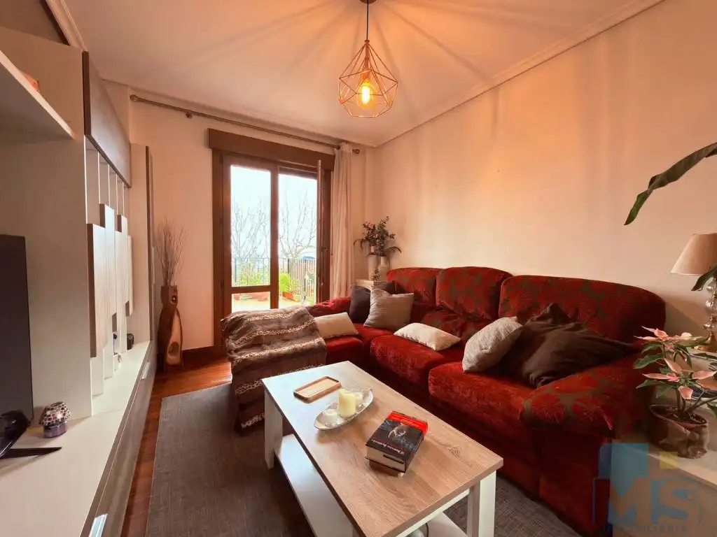 Sala de estar de Piso en venta en Deba
