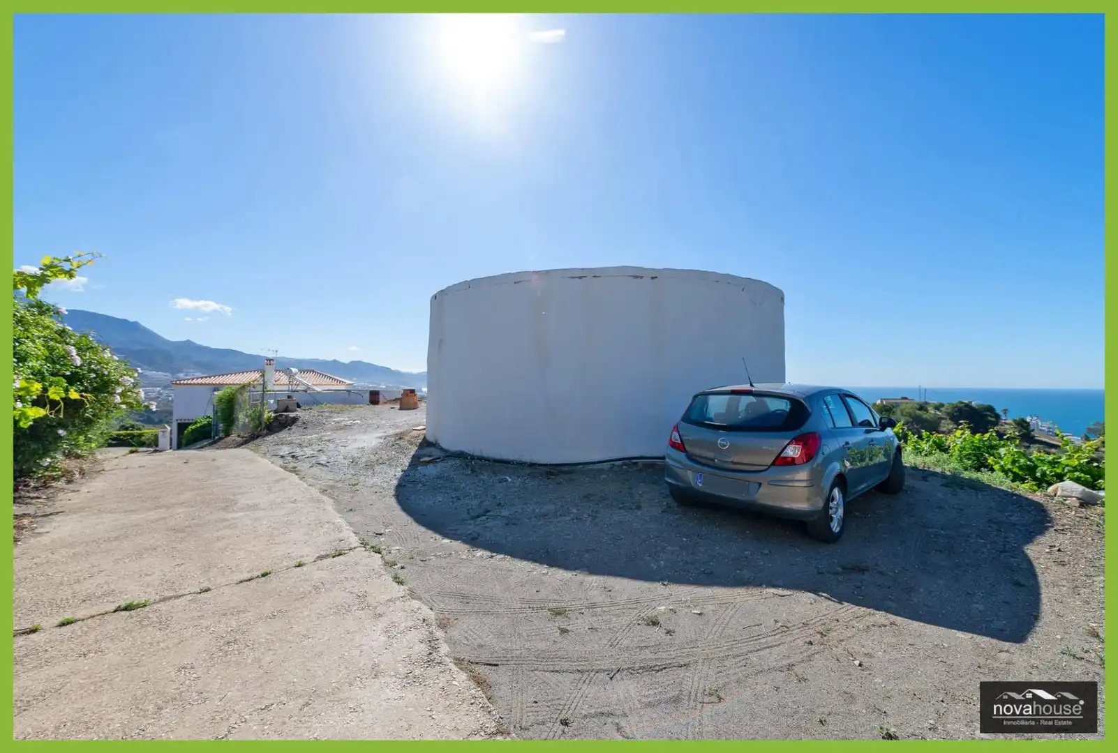 Vista exterior de Finca rústica en venta en Nerja con Aire acondicionado, Trastero y Piscina