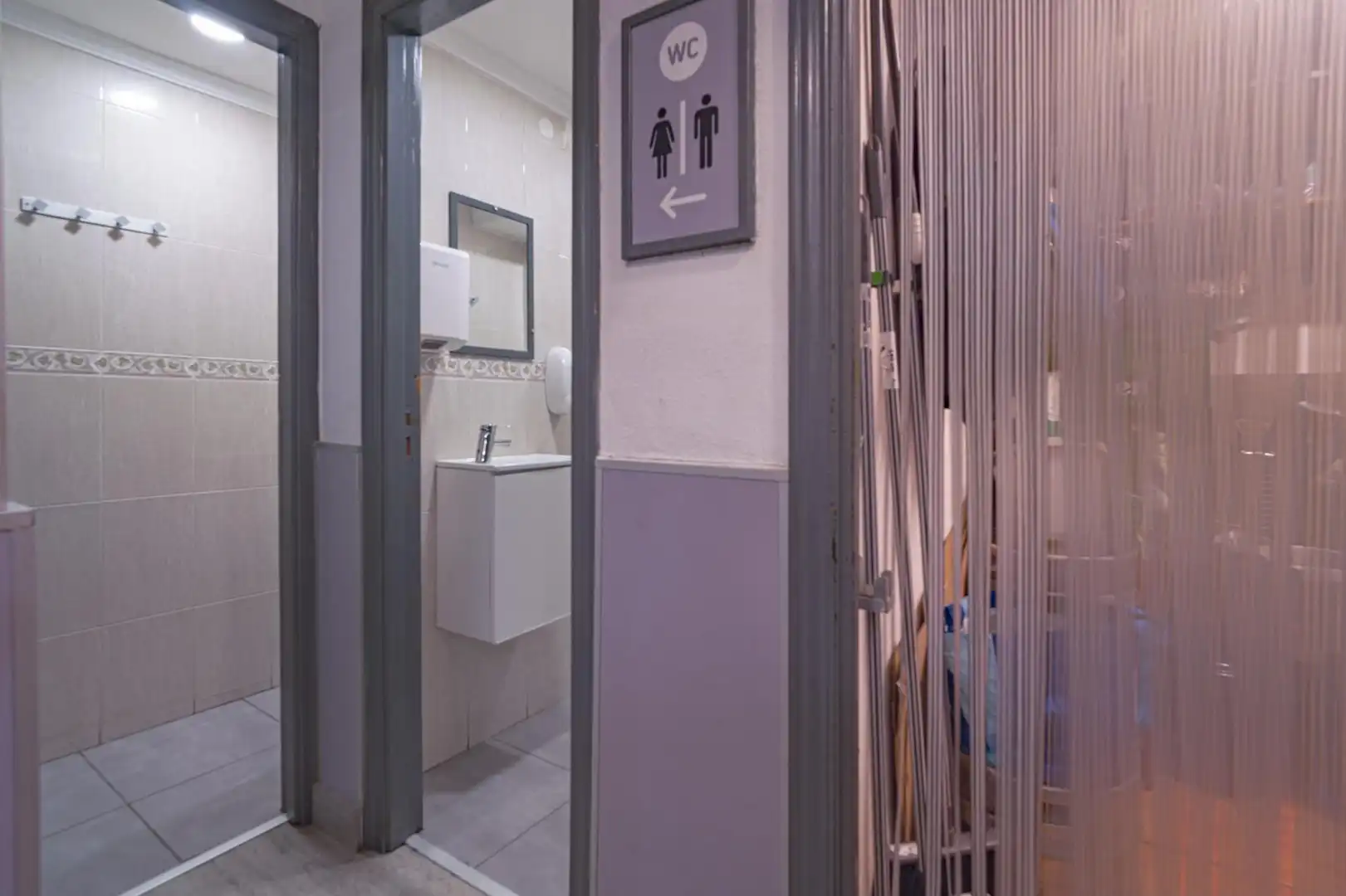 Badezimmer von Geschaftsraum zur Miete in  Palma de Mallorca