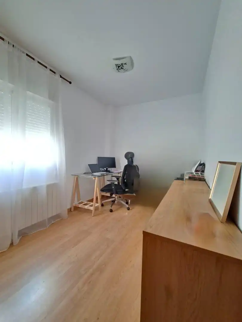 Piso con ascensor en venta en Maria Auxiliadora - Barriada de Llera, imagen 15