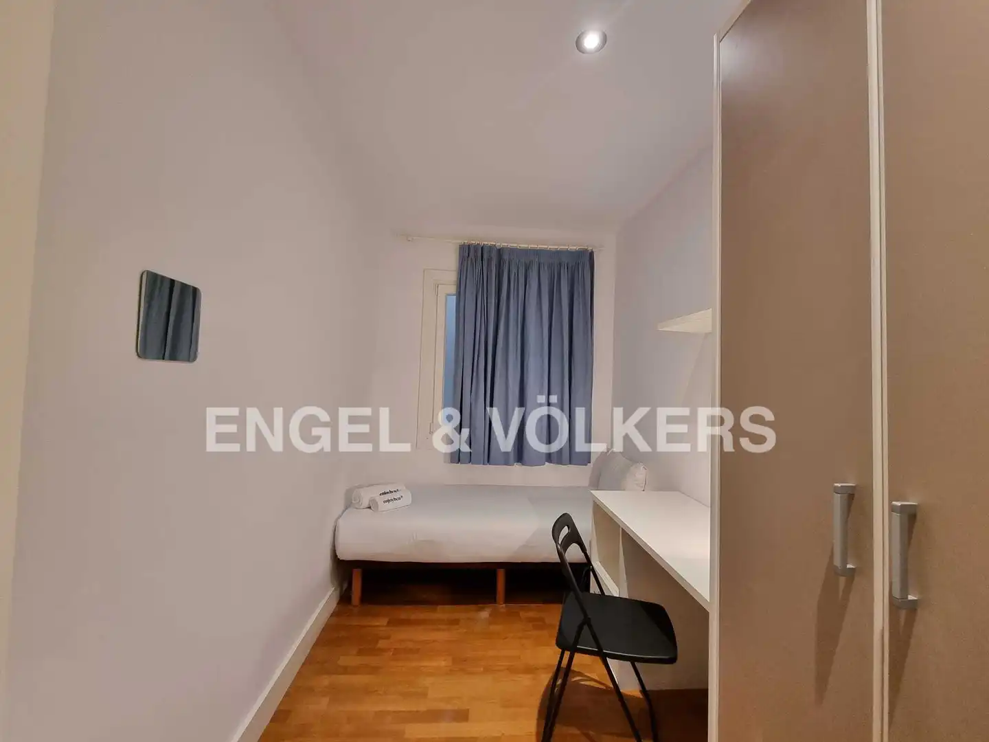 Schlafzimmer von Wohnung zur Miete in Barcelona mit Klimaanlage, Heizung und Parkett