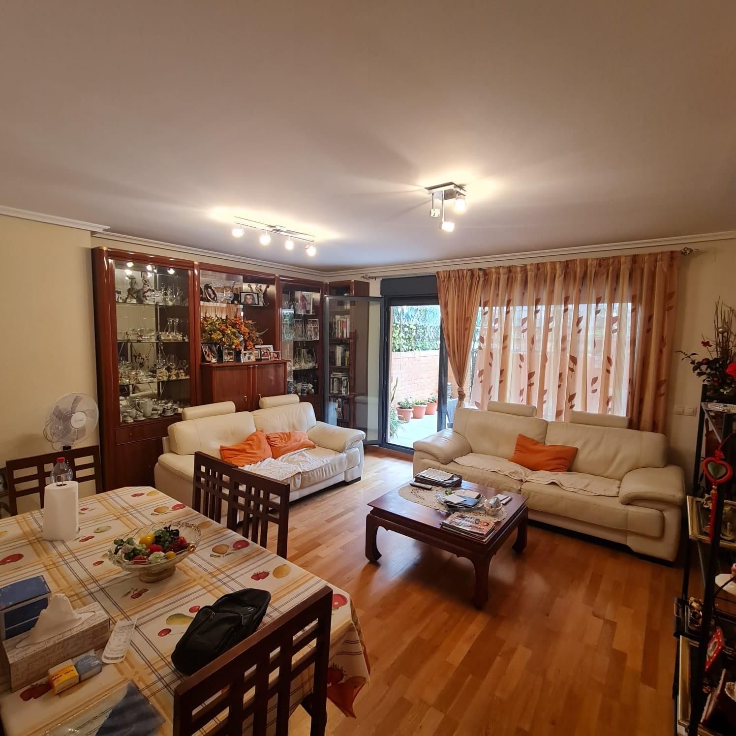 Flat for sale in Paus - Poligono San Blas