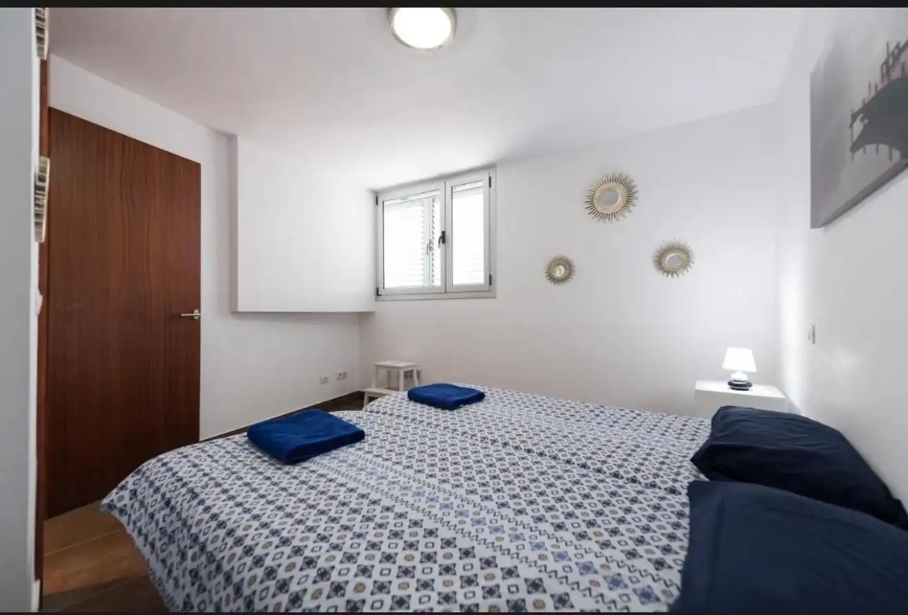 Dormitori de Apartament en venda en Las Palmas de Gran Canaria amb Moblat