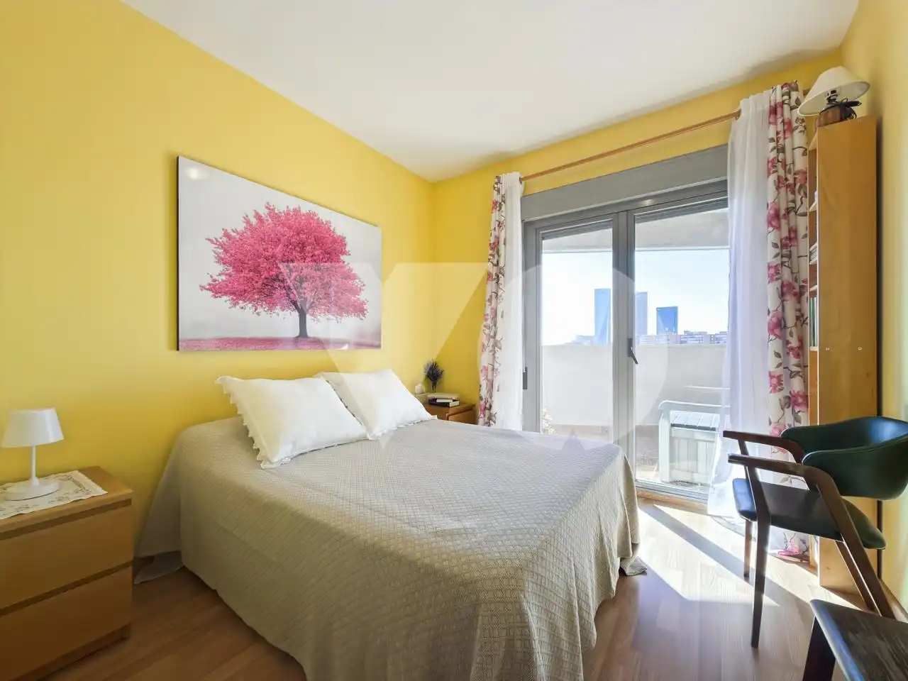 Bedroom of Flat for sale in Fuencarral - El Pardo