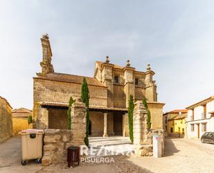 Vista exterior de Finca rústica en venda en Urueña amb Jardí privat, Traster i Balcó