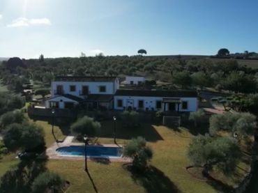 Casa rústica con balcón en venta en Arcos de la Frontera