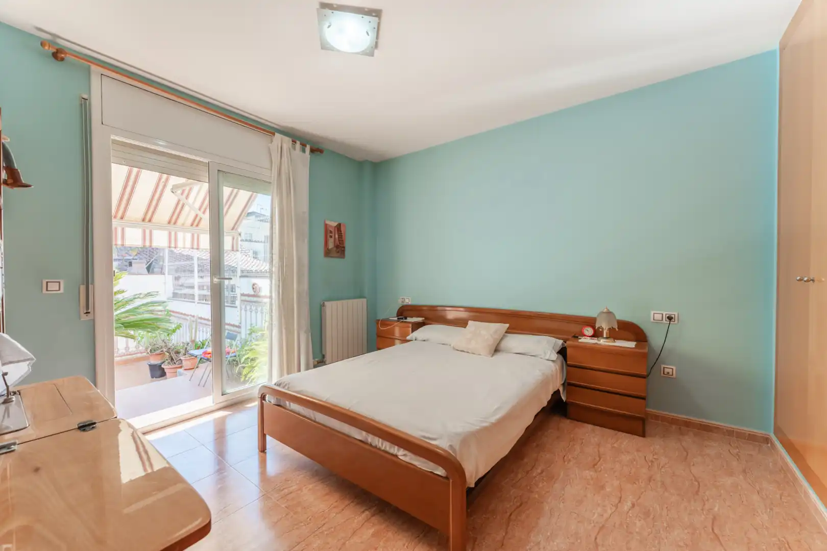 Habitación de Planta baja en venta en Mollet del Vallès con Aire acondicionado, Calefacción y Terraza