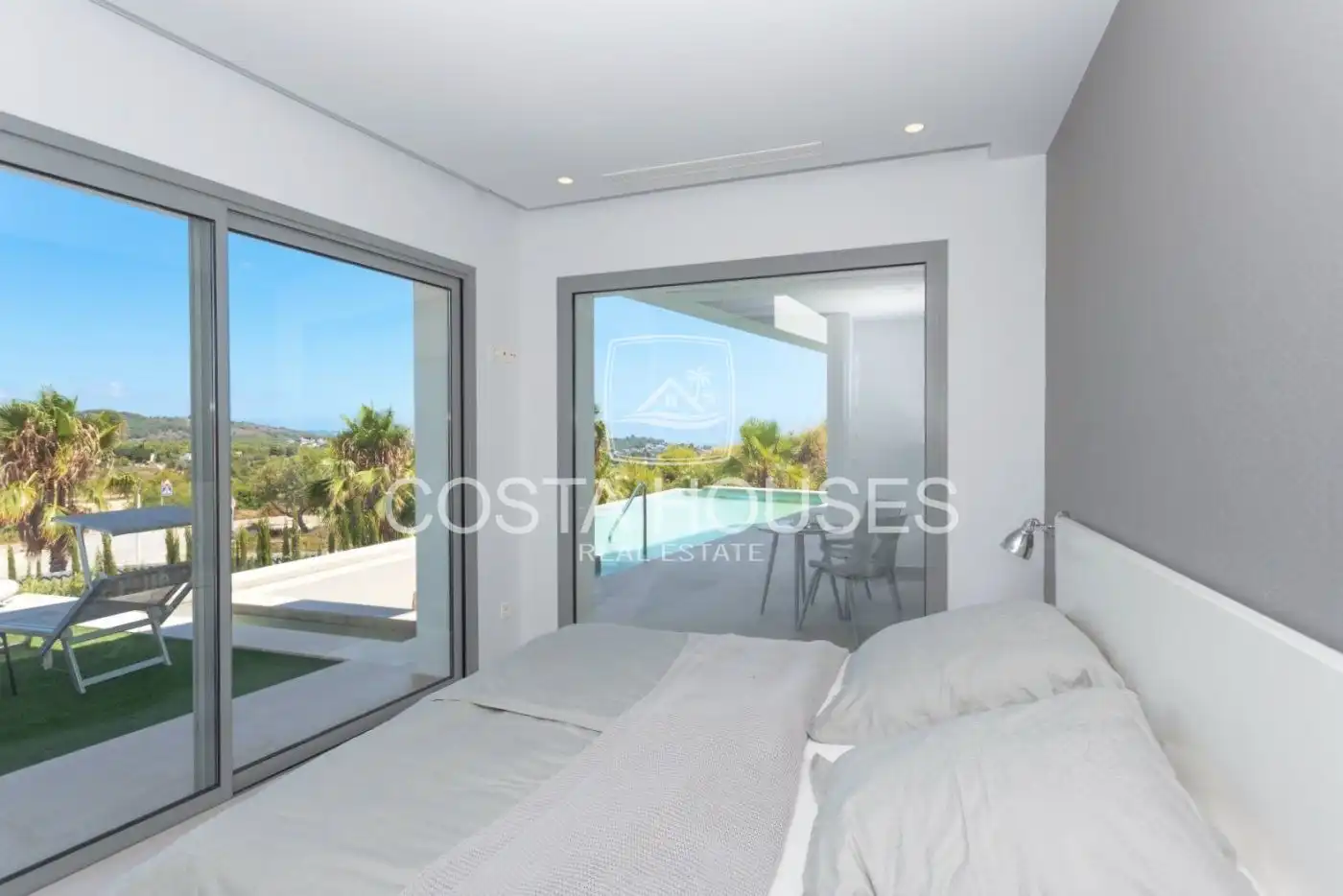Bedroom of Houses for sale in Jávea / Xàbia  with Air Conditioner, Private garden and Terrace