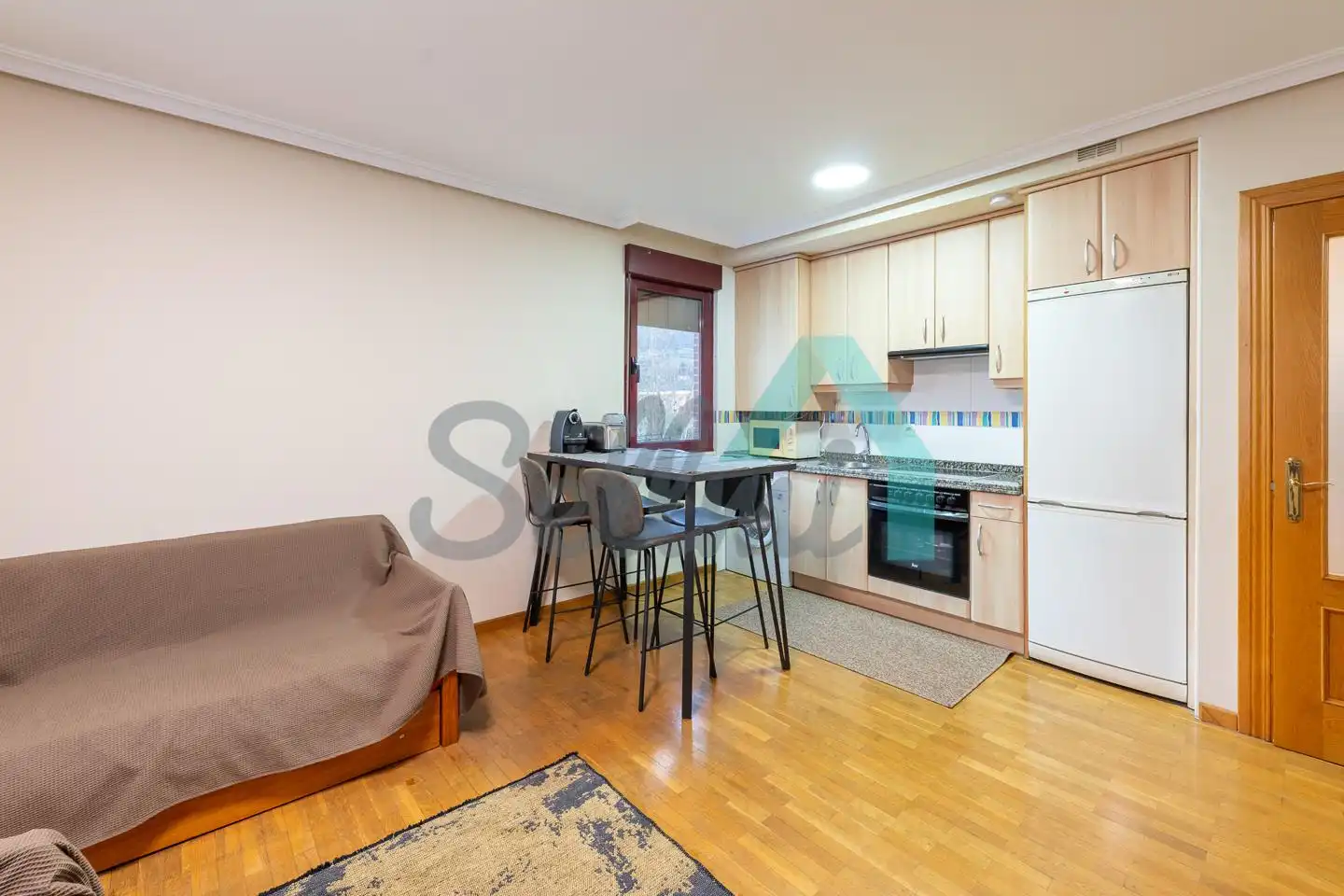 Exterior view of Flat for rent in Oviedo   with Heating, Parquet flooring and Furnished
