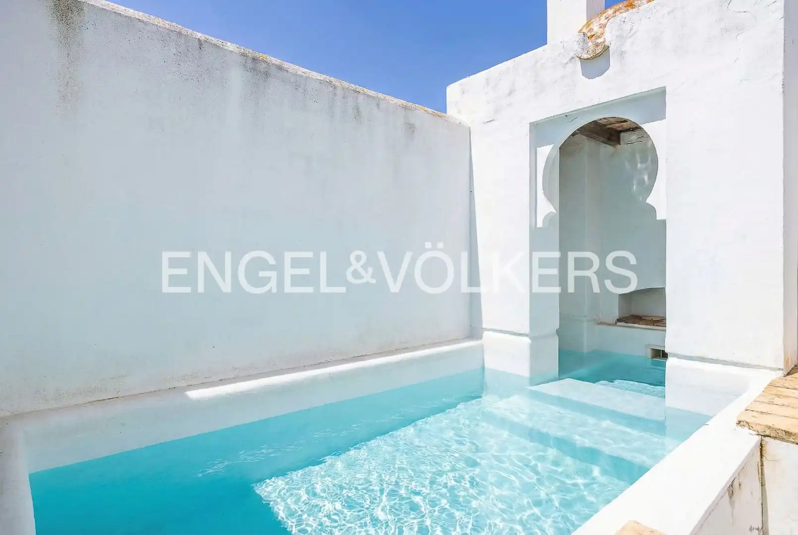 Piscina de Casa o chalet en venta en Carmona con Aire acondicionado, Calefacción y Terraza