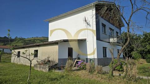 Foto 5 de Casa o chalet en venta en Calle Hermanos González Valdés, Sariego, Asturias
