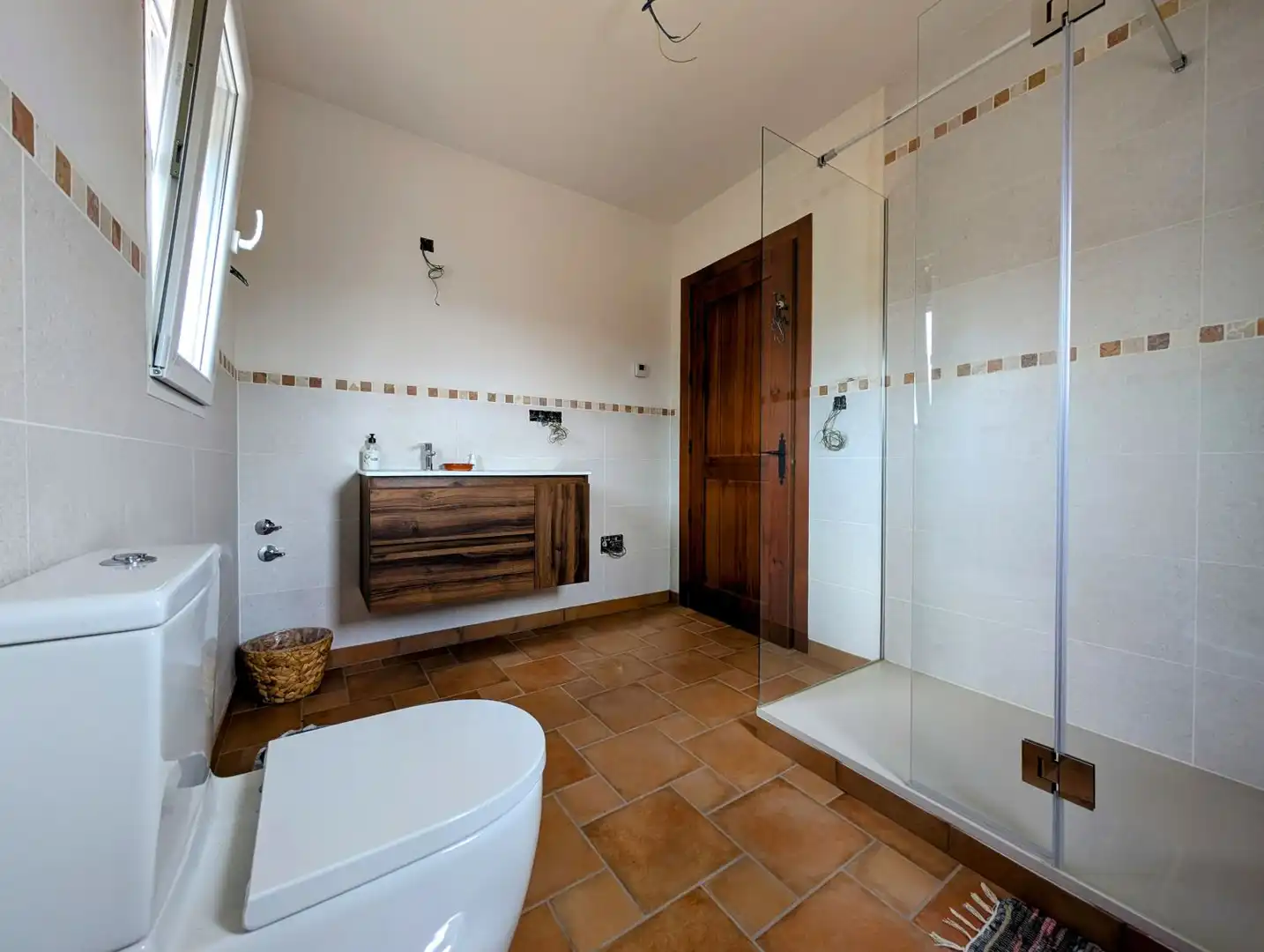 Bany de Casa o xalet en venda en Loja amb Calefacció, Jardí privat i Terrassa