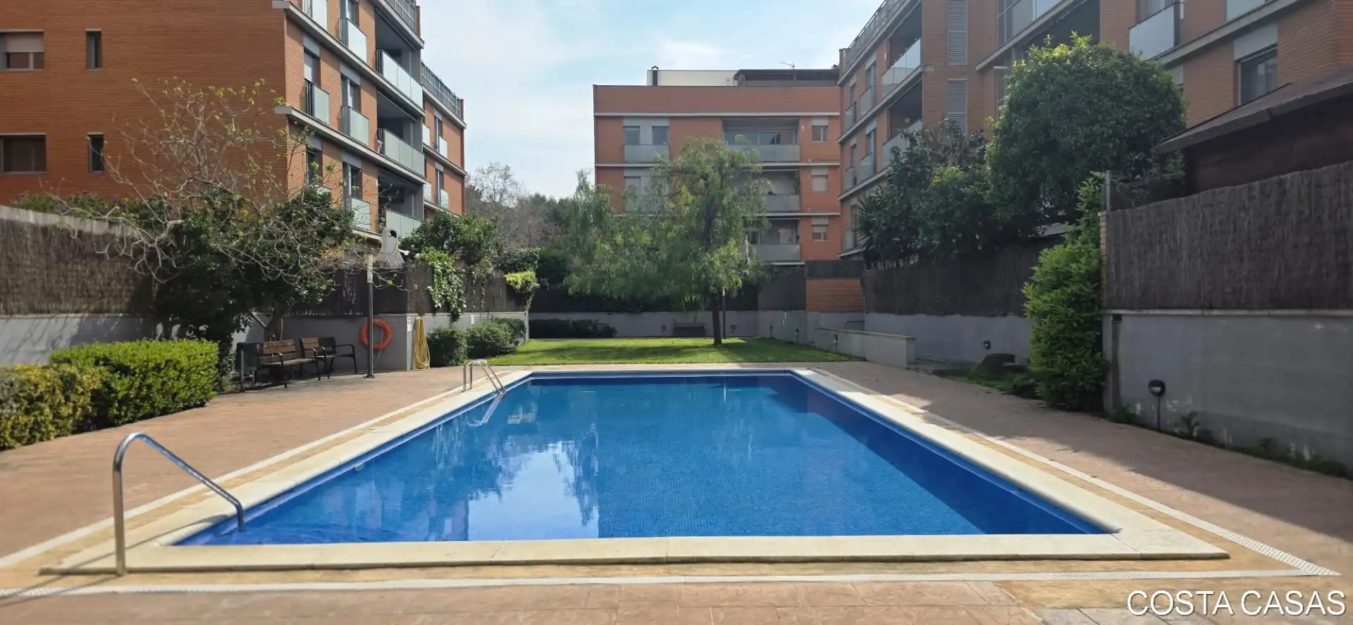 Swimming pool of Duplexes for sale in Castelldefels  with Air Conditioner, Heating and Parquet flooring