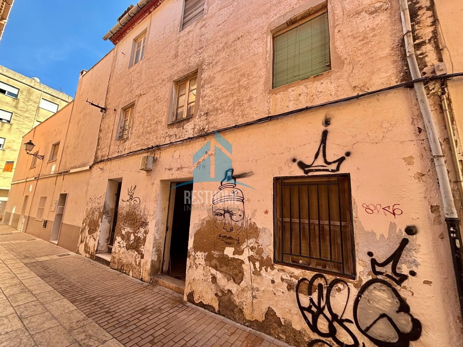 House or chalet for sale in  CASTELLONET, Centro Histórico