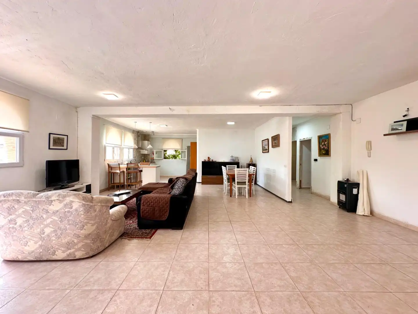 Sala d'estar de Casa o xalet en venda en Dúrcal amb Aire condicionat, Parquet i Terrassa