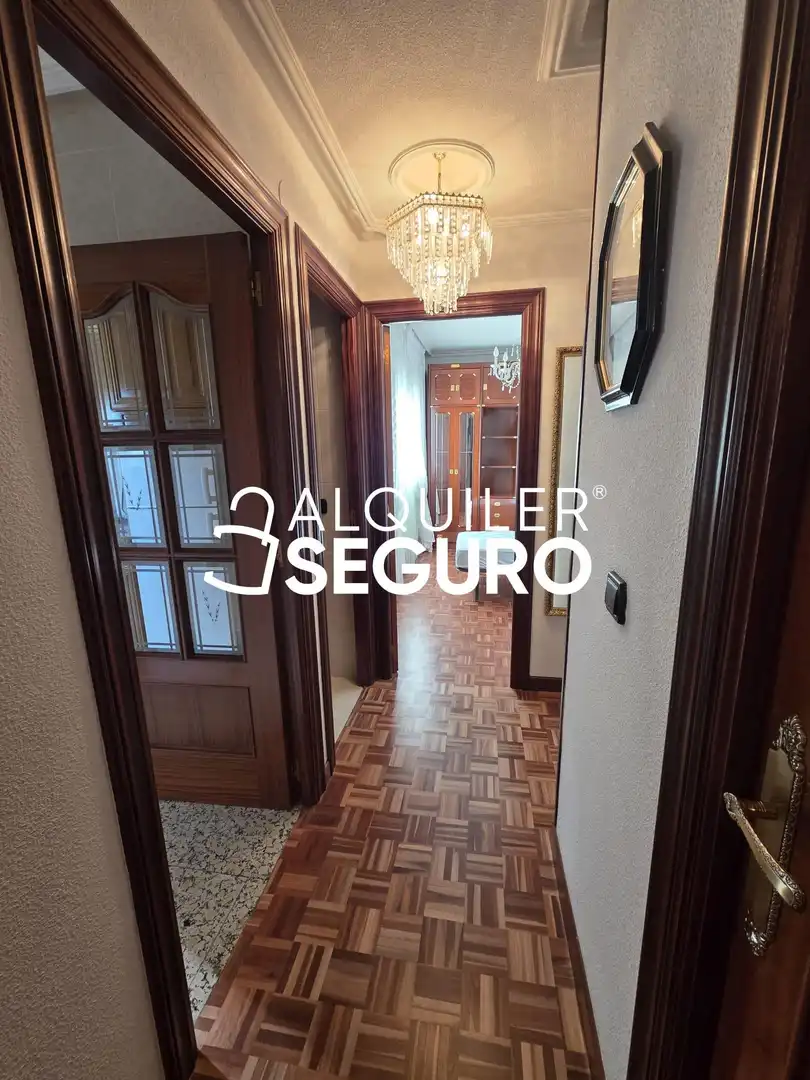 Flat for rent in Burgos  with Heating, Terrace and Furnished