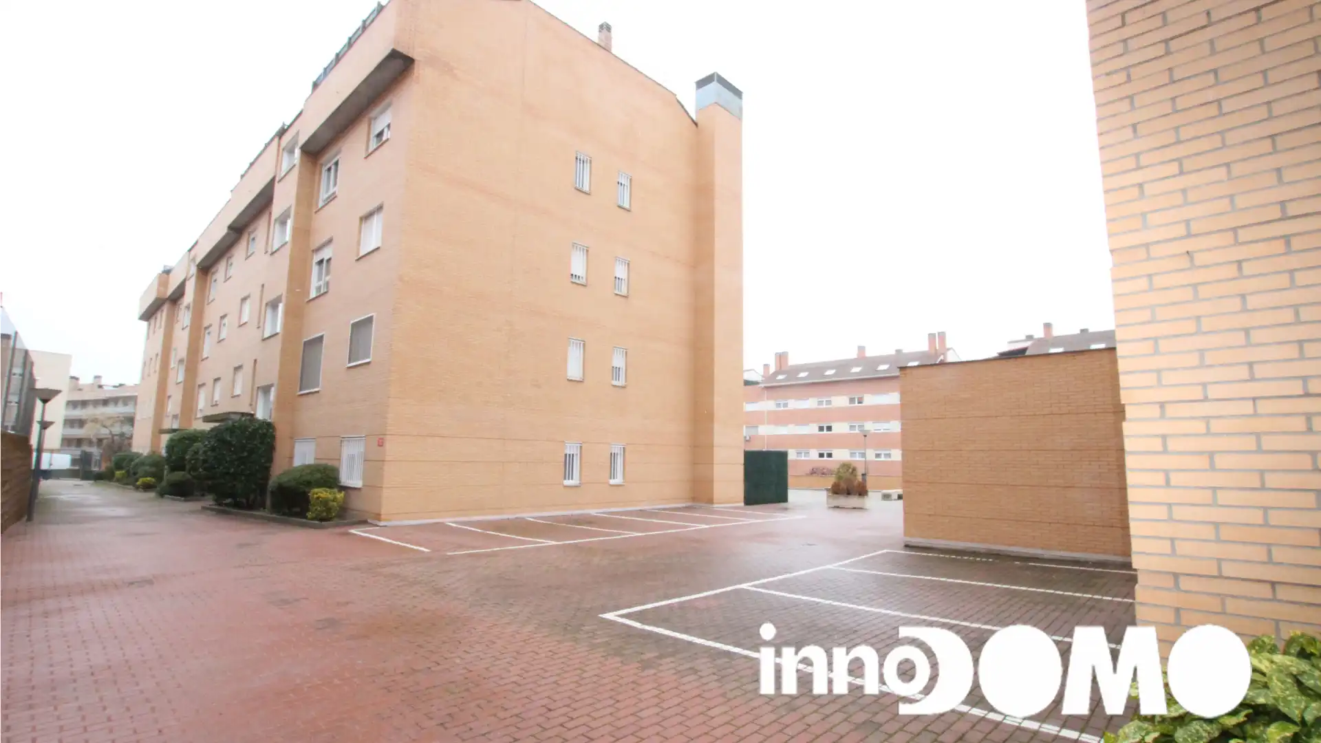 Parking of Flat for sale in Colmenar Viejo  with Heating, Storage room and Alarm