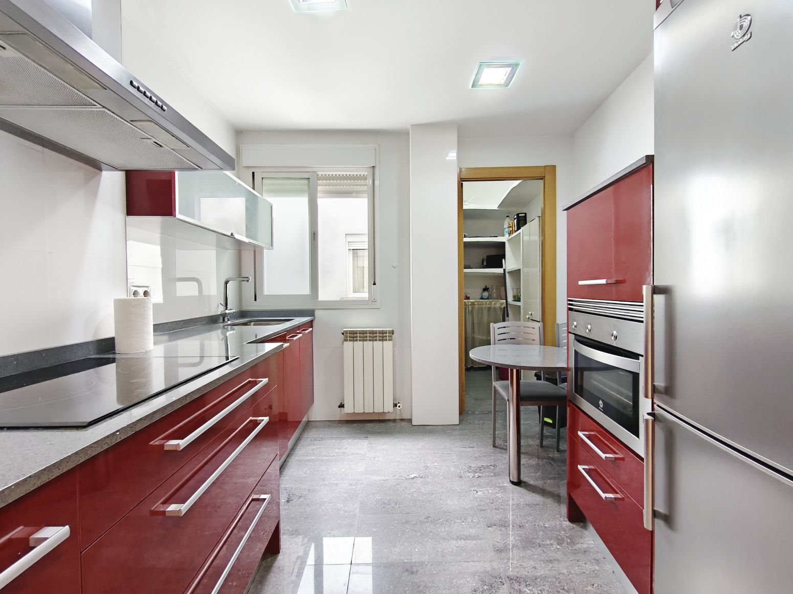 Kitchen of Flat for sale in  Logroño  with Heating and Furnished