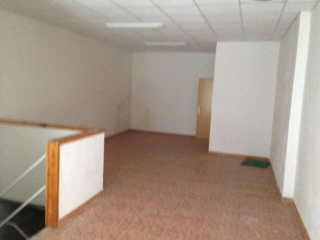 Premises for sale in Olot