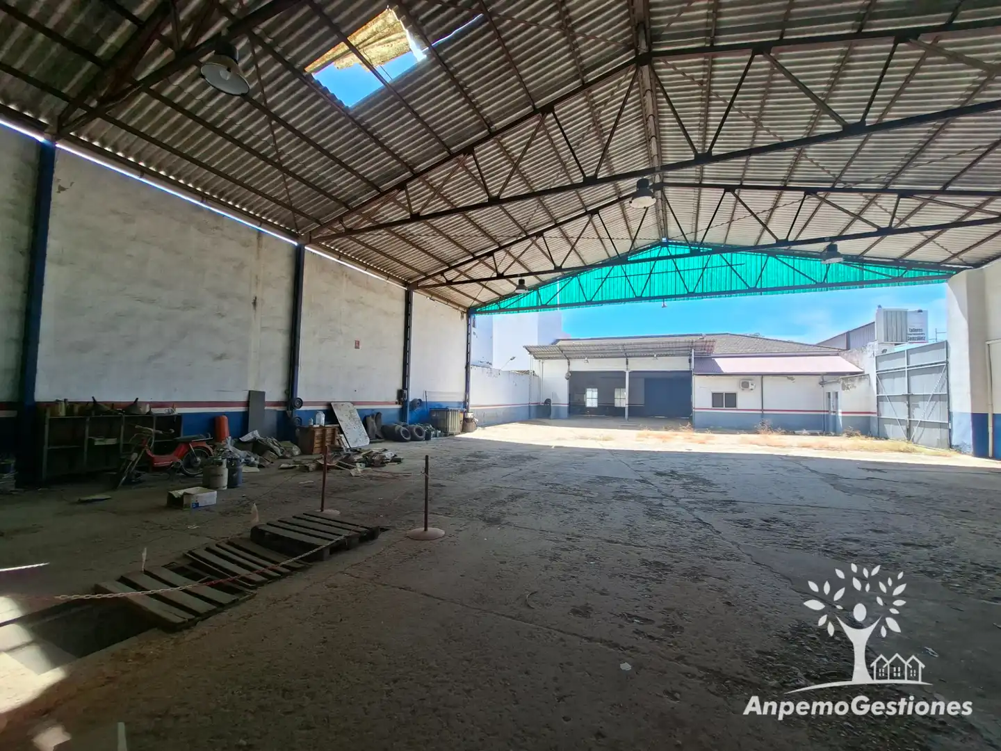 Nave industrial en venta en Palma del Río