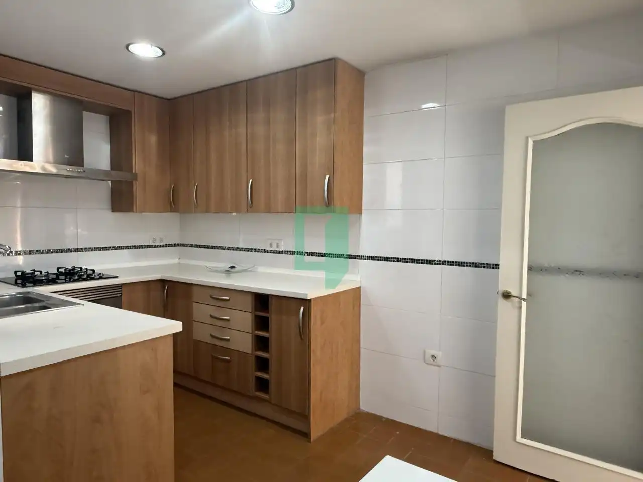 Cuina de Casa o xalet en venda en Badalona amb Aire condicionat, Jardí privat i Terrassa
