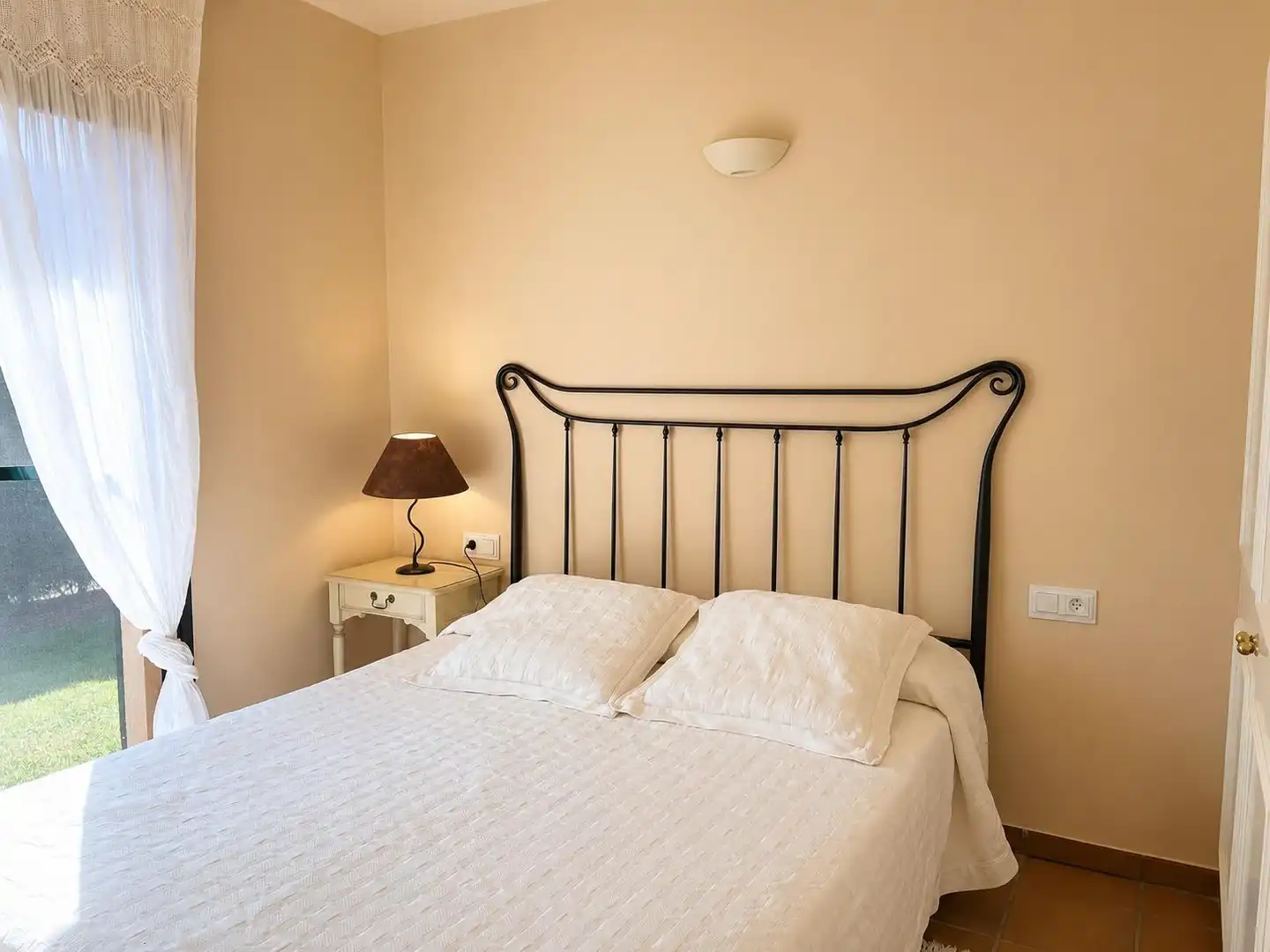 Villa con piscina in vendita a Avenida Avinguda de Josep Maria de Ventós, 29, imagen 13