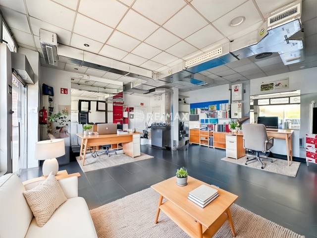 Local comercial en Alquiler en Oslo en Rosas - Musas