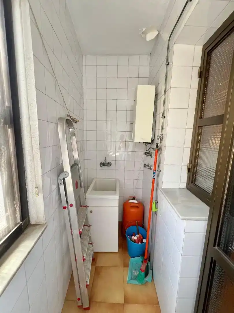 Bany de Pis en venda en Gualchos amb Balcó