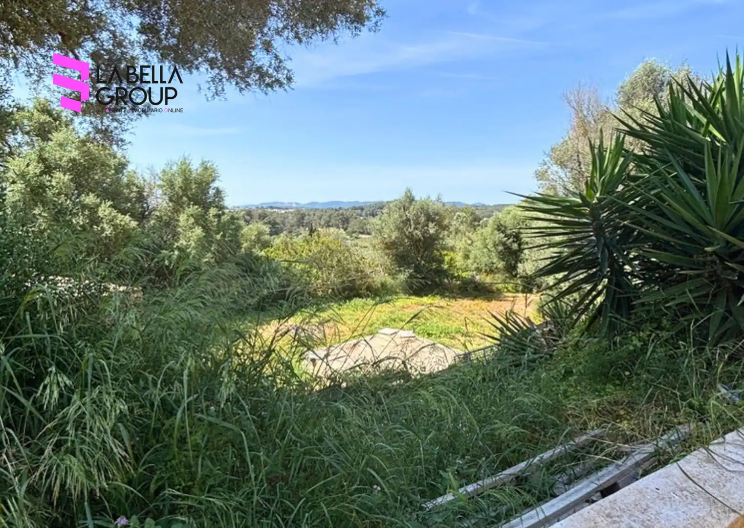 Finca rústica en venda en Santa Eulària des Riu amb Aire condicionat, Jardí privat i Terrassa