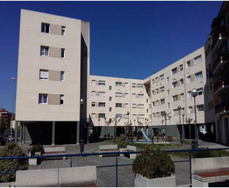 Vista exterior de Piso en venta en Zalla  con Calefacción y Trastero