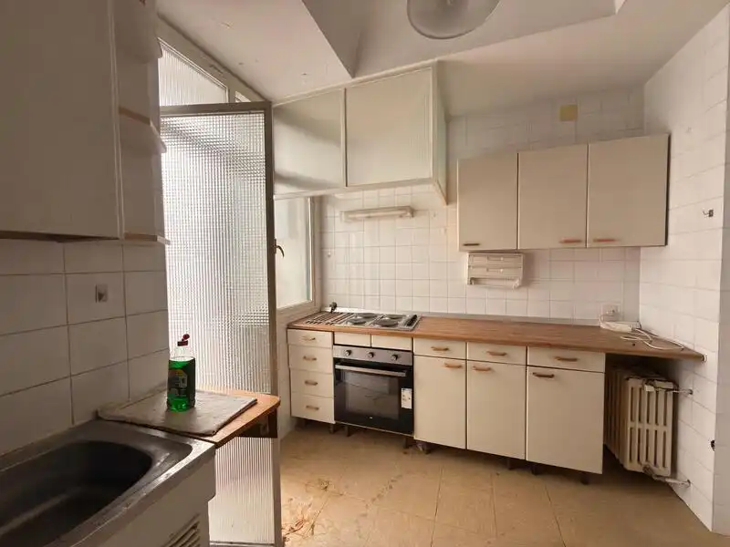 Cuina de Pis en venda en Madrid amb Aire condicionat, Calefacció i Terrassa
