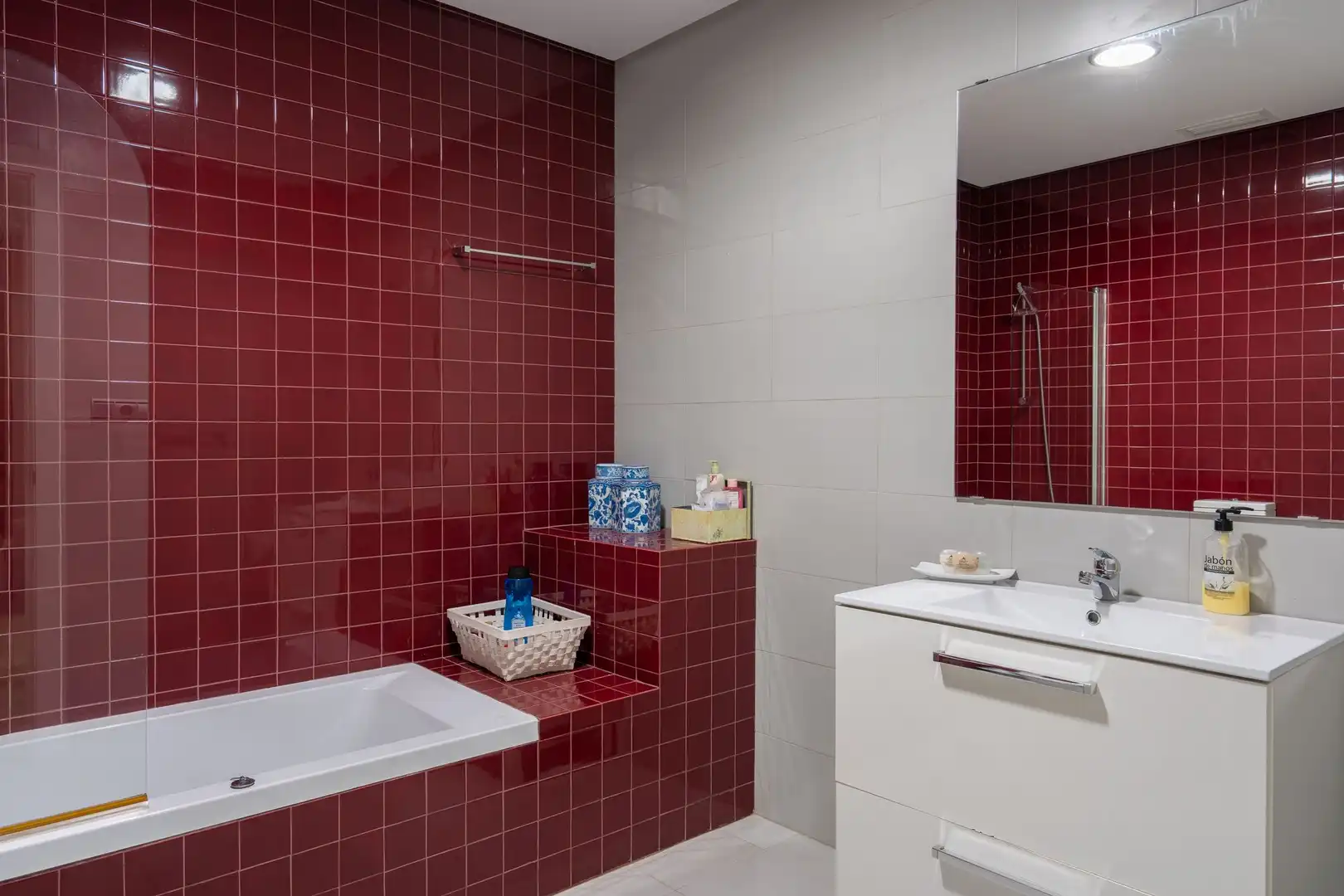 Bathroom of Houses for sale in Málaga  with Terrace