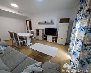 Living room of Flat to rent in Baños de la Encina  with Air Conditioner, Terrace and Furnished