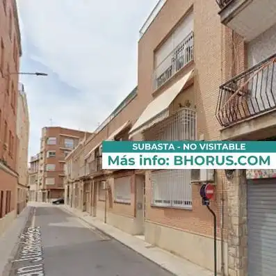 Vista exterior de Piso en venta en Torrent