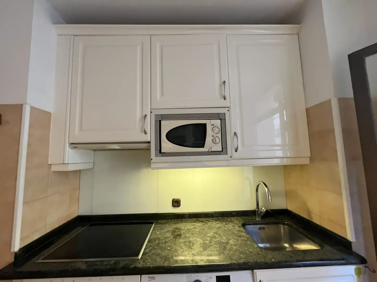 Cuina de Pis en venda en Donostia - San Sebastián  amb Calefacció, Parquet i Forn