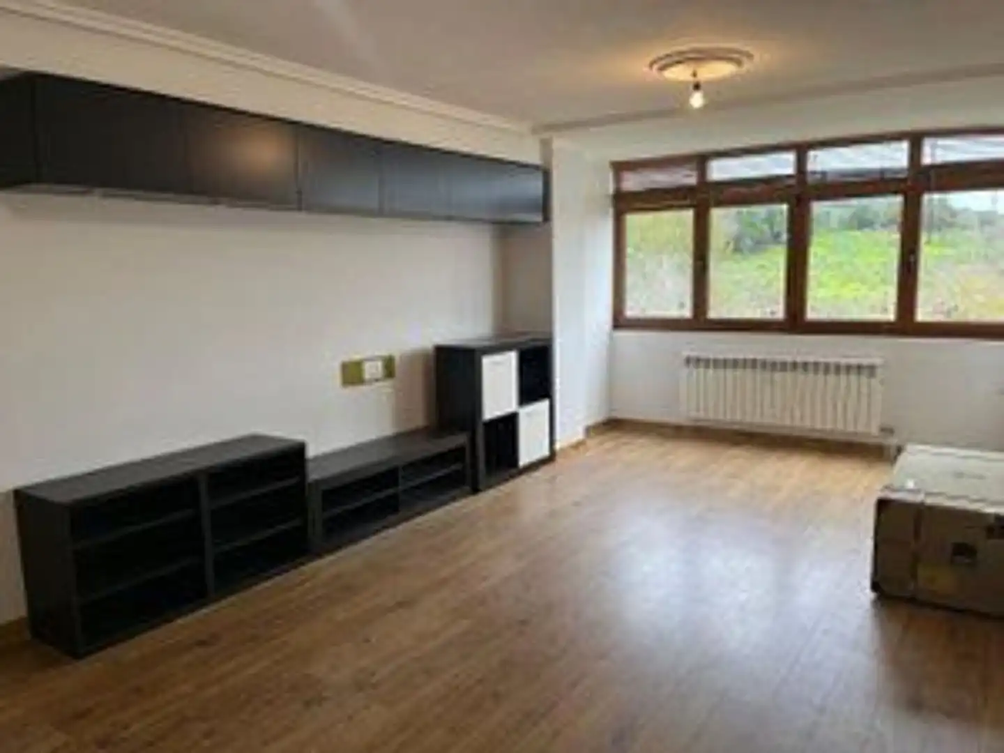 Living room of Flat for sale in Avilés  with Heating, Private garden and Terrace